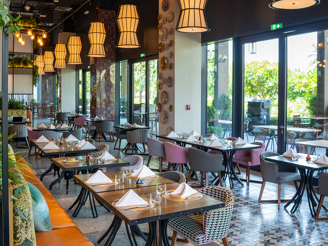 Dar Zellij — Mövenpick Al Marjan Island